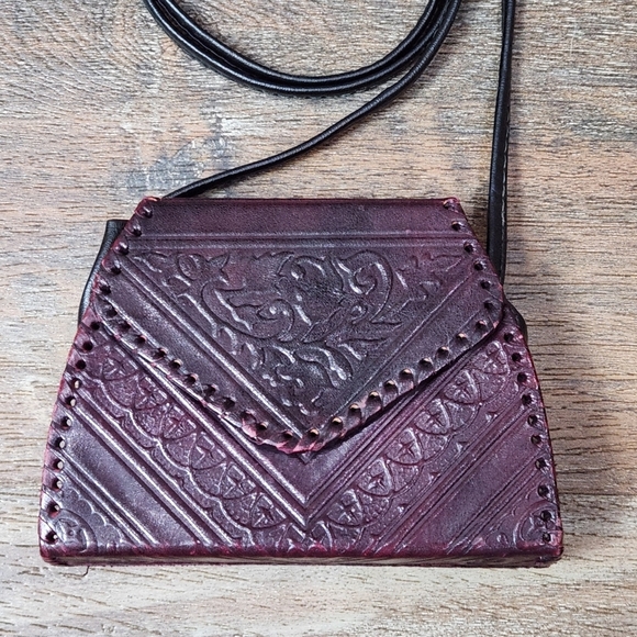 Vintage Moroccan Magic Leather Embossed Cross Body Mini Purse 1970's - Picture 9 of 14
